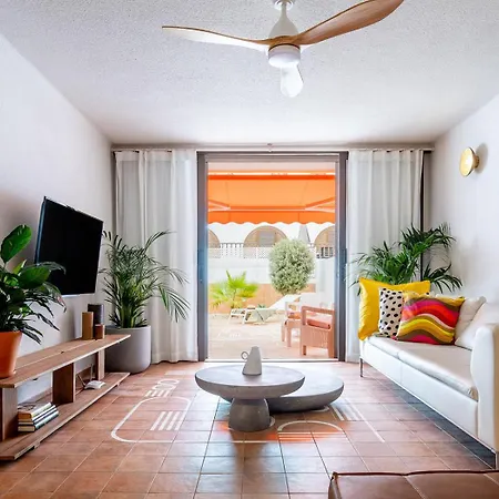 Parque Santiago 1 Ground Floor Garden Apartment Playa de las Americas (Tenerife)